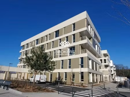 location bureaux 100 m²