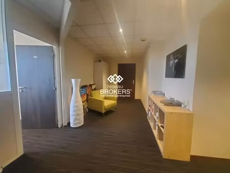 location bureaux 260 m²