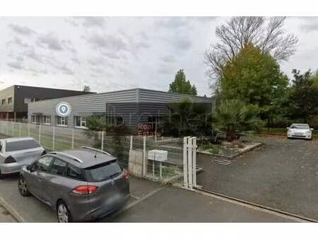 location bureaux 192 m²