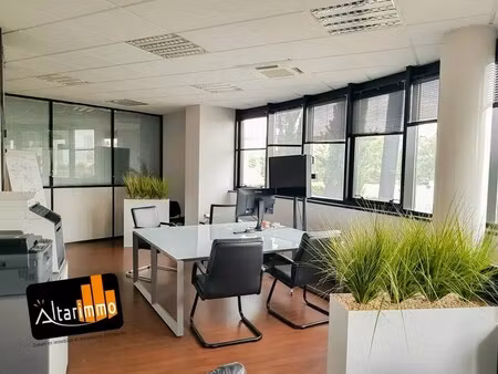 location bureaux 538 m²