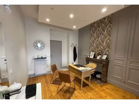 location bureaux 47 m²