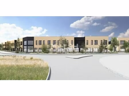 vente commerce 186 m² à 3 602 m²