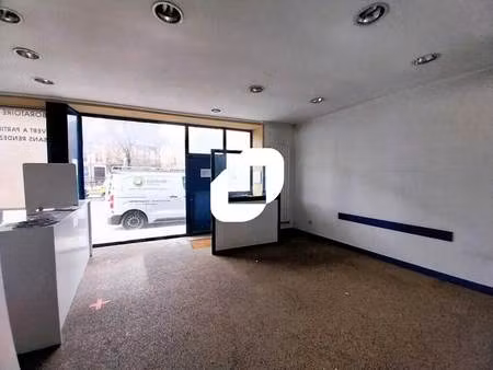 vente commerce 220 m²