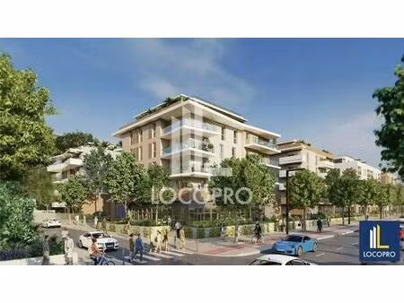 vente commerce cagnes sur mer 06800 178m² à 643m²