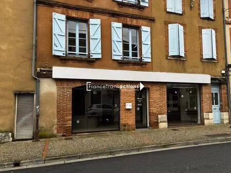 location commerce 100 m²