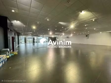 location commerce groslay 95410 700m²