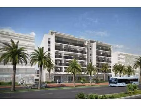 location commerce le cannet 06110 66m²