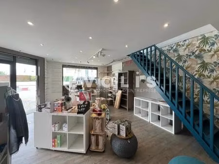 vente commerce 80 m²