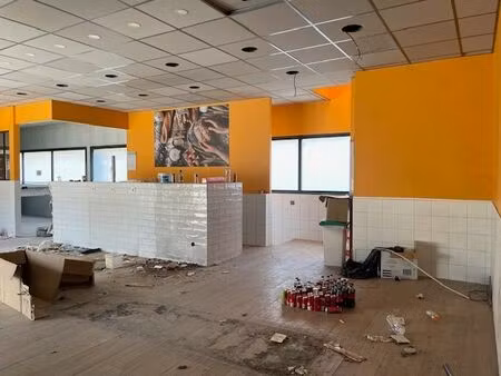 vente commerce marseille 13015 228m²