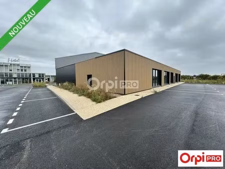 location commerce 188 m²