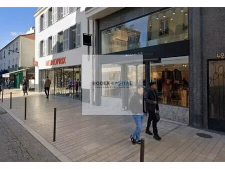 location commerce vincennes 94300 50m²