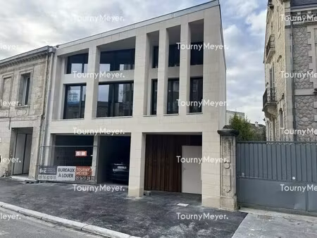 location bureaux 120 m² à 500 m²