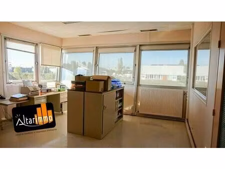 location bureaux 120 m² à 330 m²