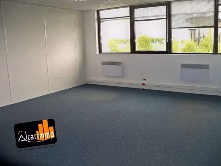 location bureaux 147 m²