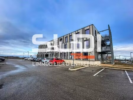 location bureaux 390 m²