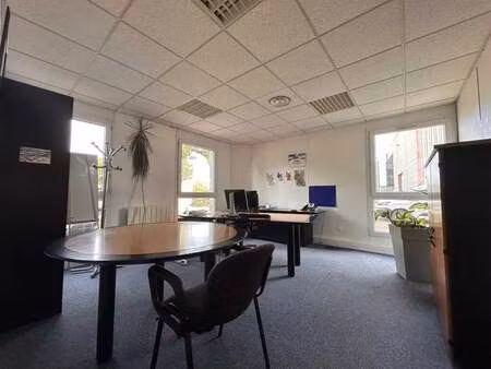 location bureaux 194 m²