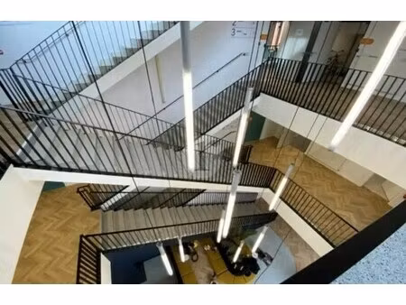 location bureaux 215 m² à 2 386 m²