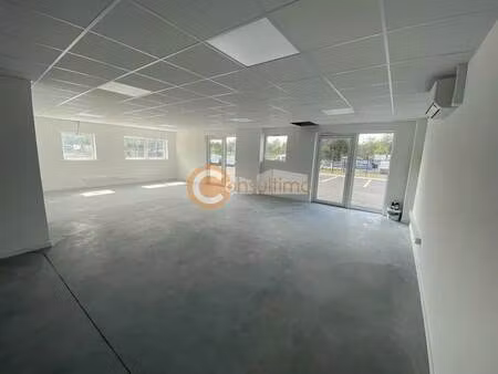 location bureaux 85 m²