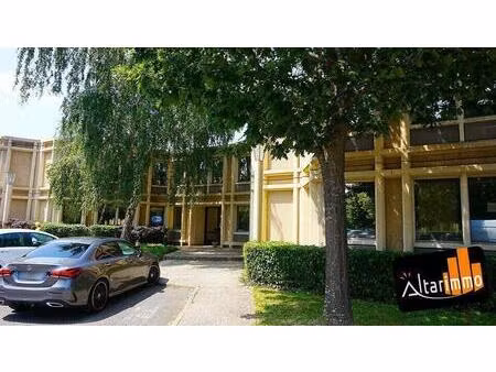 location bureaux 360 m²