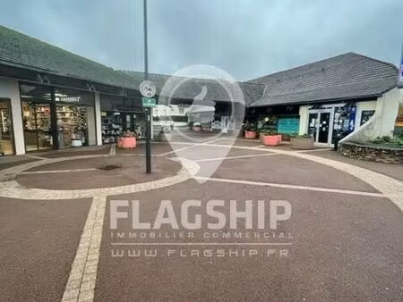 vente commerce 90 m²