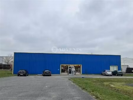 vente commerce saint germain du puy 18390 1050m²