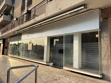 location commerce saint-raphaël 83700 80m²