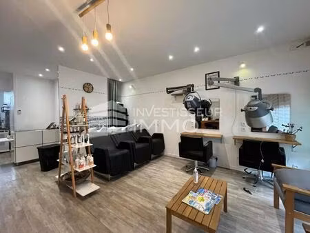 location commerce 58 m²