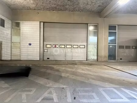 location entrepôt 495 m² à 5 305 m²