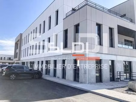 location bureaux 110 m²