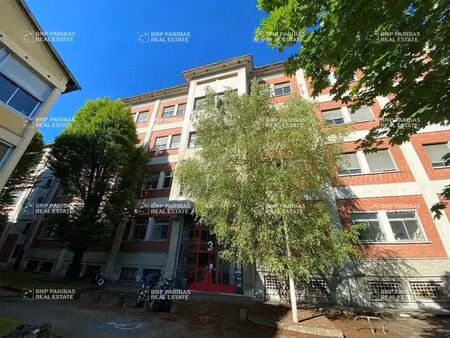 location bureaux 235 m²