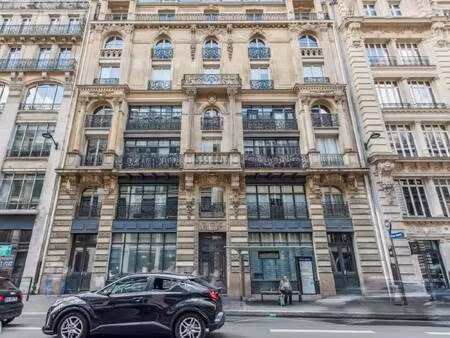 location bureaux 900 m² à 2 346 m²