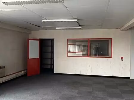 location bureaux 300 m²