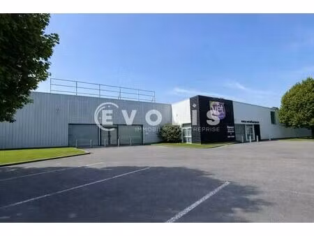 location commerce 441 m²