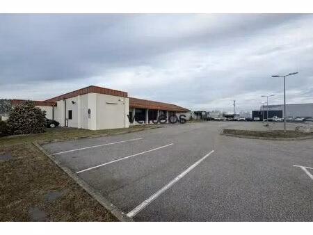 location commerce la salvetat saint gilles 31880 519m² à 1040m²