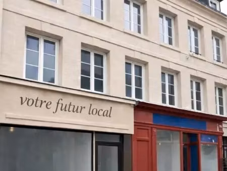 location commerce 33 m²