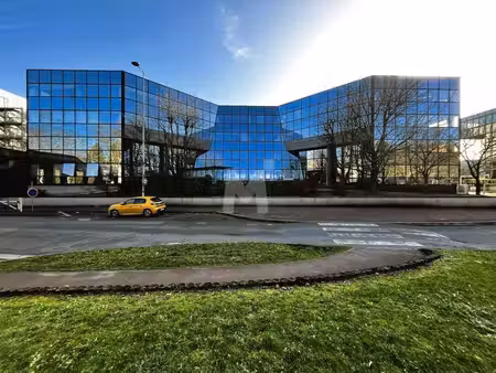 location bureaux évry-courcouronnes 91080 66m² à 2129m²