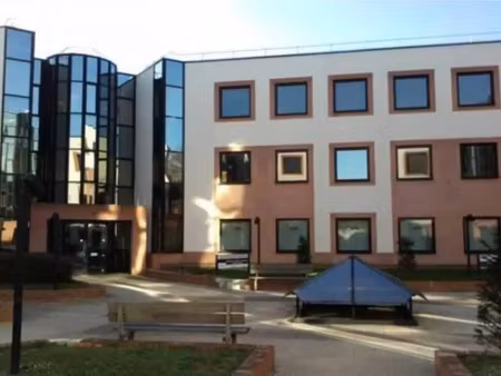 location bureaux 133 m² à 1 419 m²