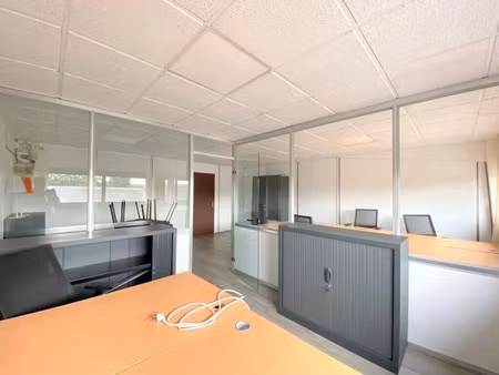 location bureaux 20 m² à 582 m²