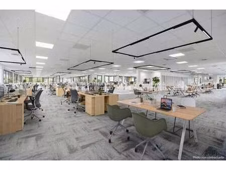 location bureaux 184 m² à 2 181 m²