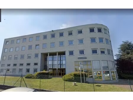 location bureaux 92 m² à 377 m²