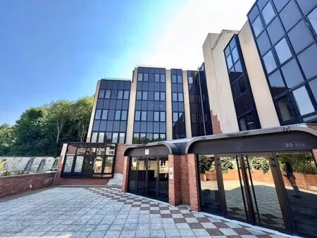 location bureaux 326 m²