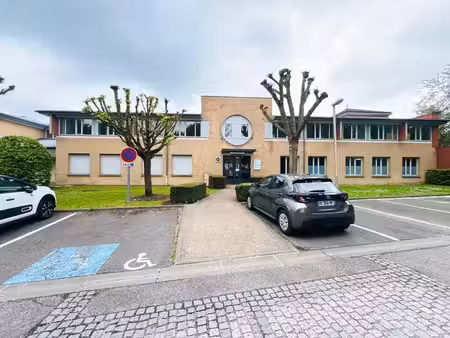 location bureaux voisins-le-bretonneux 78960 67m² à 229m²