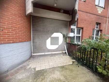 location commerce cergy 95000 121m²