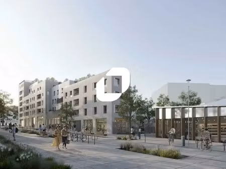 location commerce 88 m² à 4 554 m²