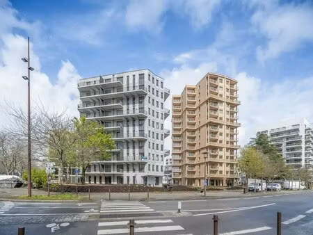 location commerce nantes 44200 88m² à 400m²