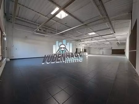 location commerce 500 m²