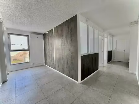 location bureaux 45 m²