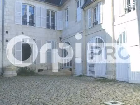 location bureaux 50 m² à 195 m²