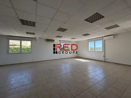 location bureaux 110 m²