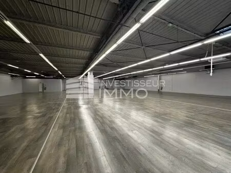 location commerce savigny le temple 77176 900m²